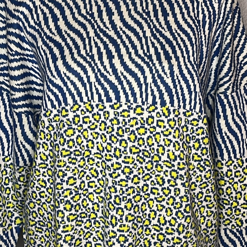 NWT Spirit Jersey Animal Print New York Sweater - Picture 4 of 8